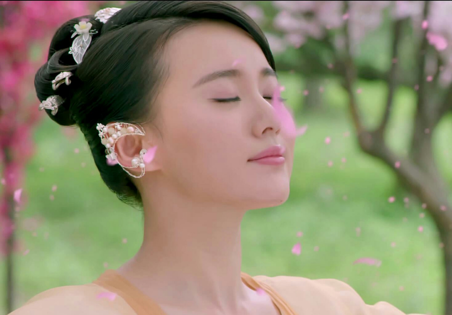 《青丘狐传说》【封飞月】江铠同