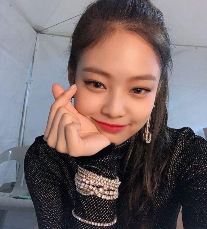 ins:jennierubyjane