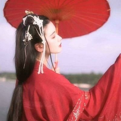古风女头三次元红衣