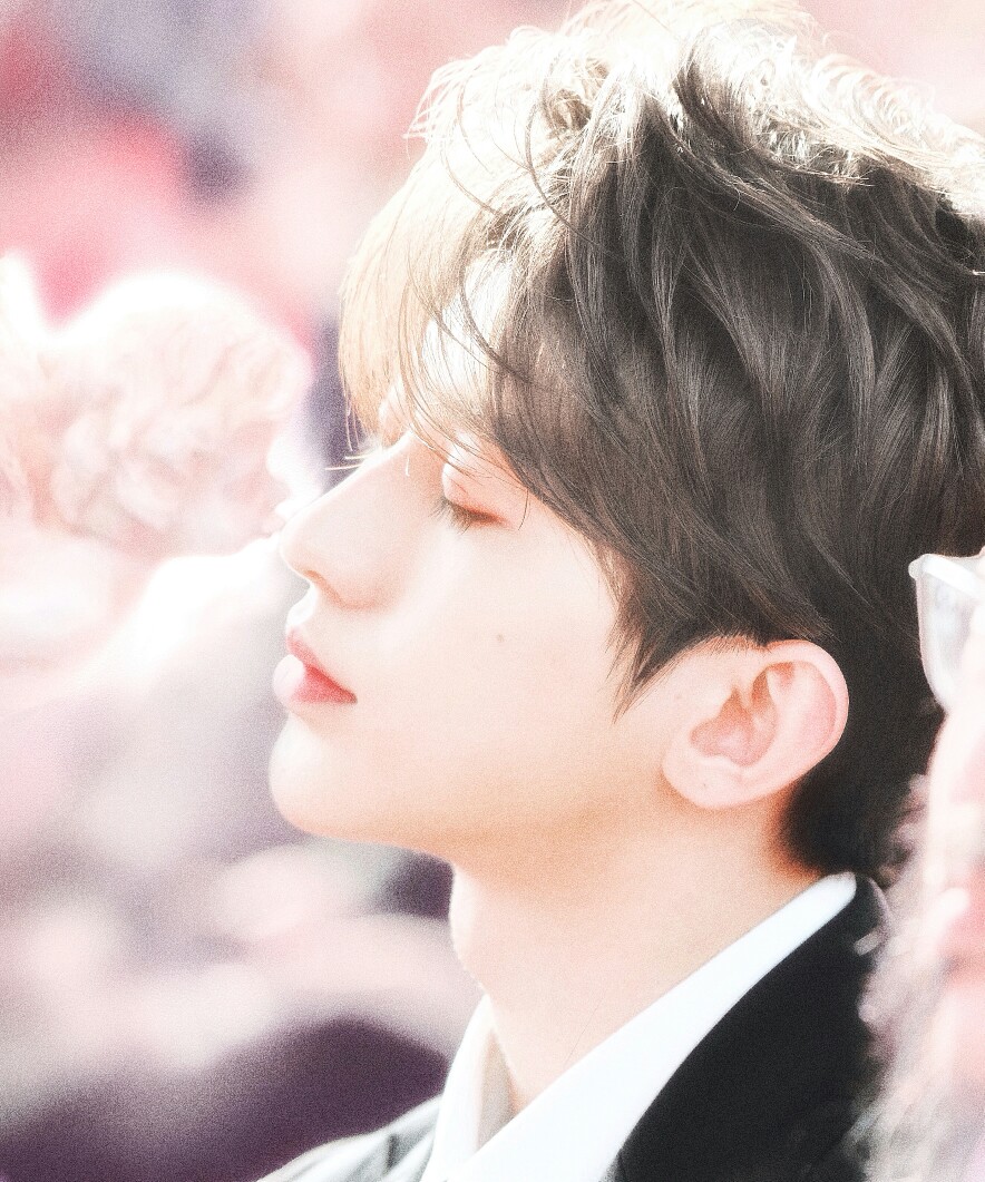 cr:allbeworththewait 推推这位姐姐的产出 仙气飘飘蔡徐坤