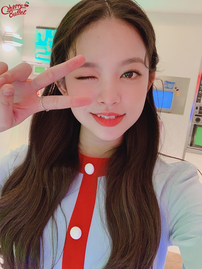 cherrybullet 粼粼 黄姿婷