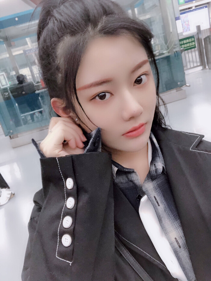 好久没更新\/胡晓慧微博搬运