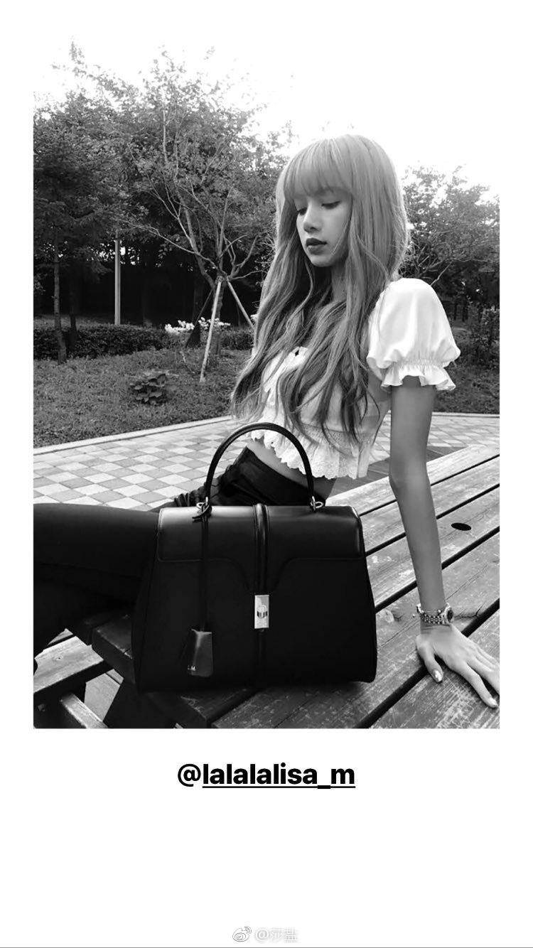 黑白女头女爱豆 lisa