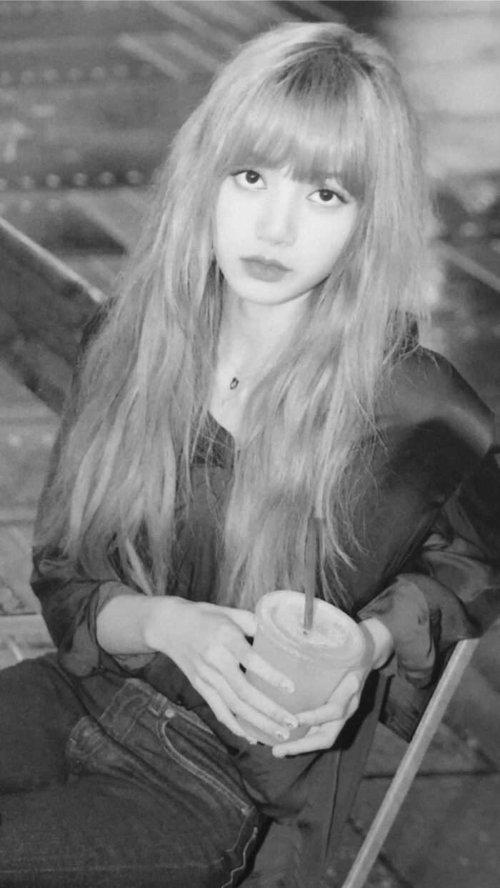 blackpink lisa