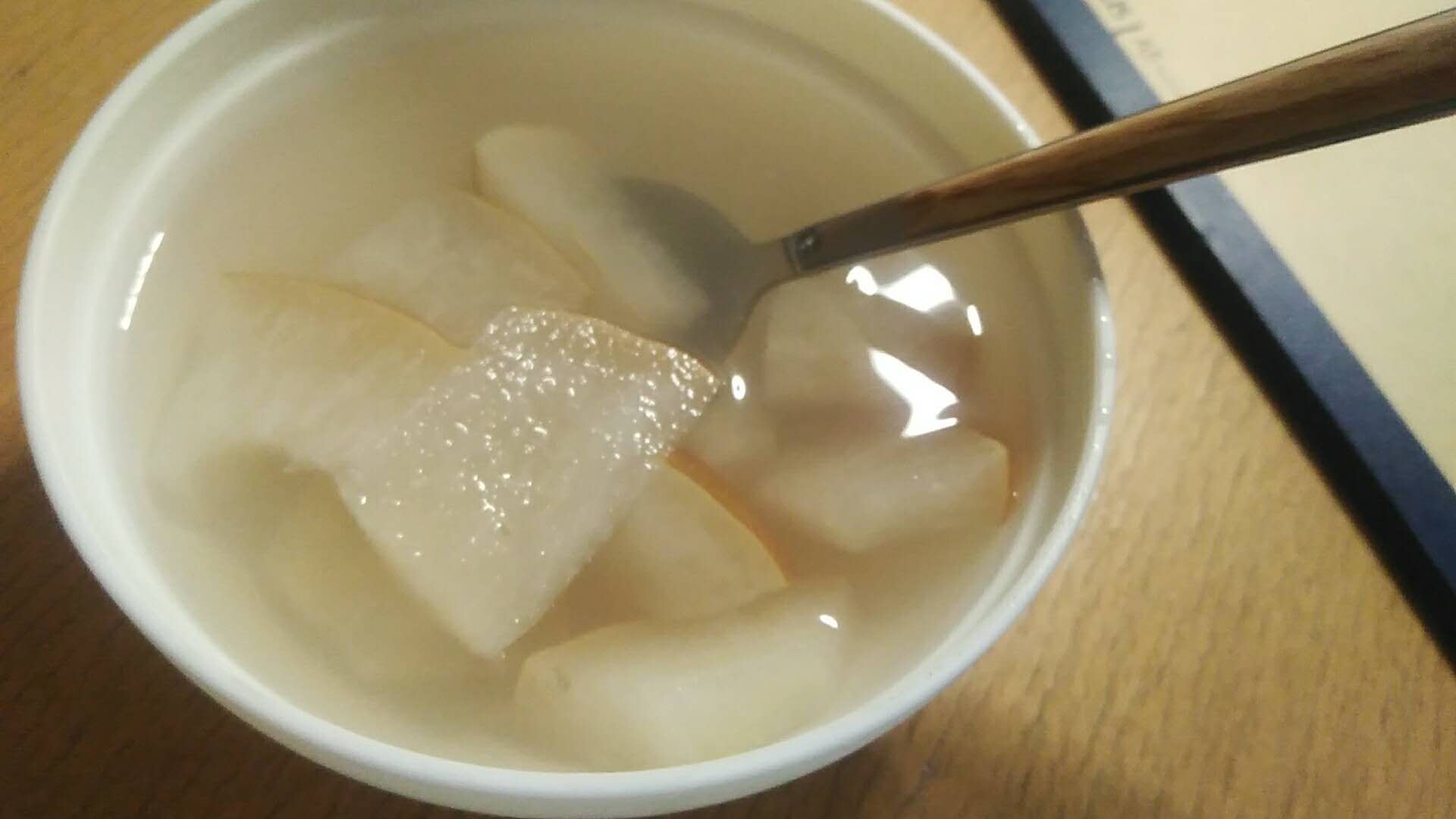 某天北京雾霾特别大,煮的梨水