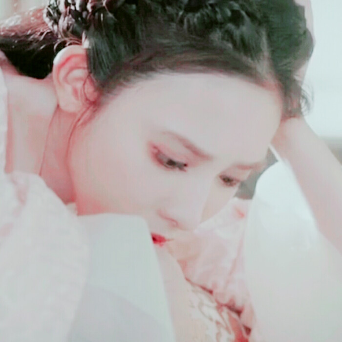 《东宫》〈彭小苒-头像〉二传请dt.朝歌