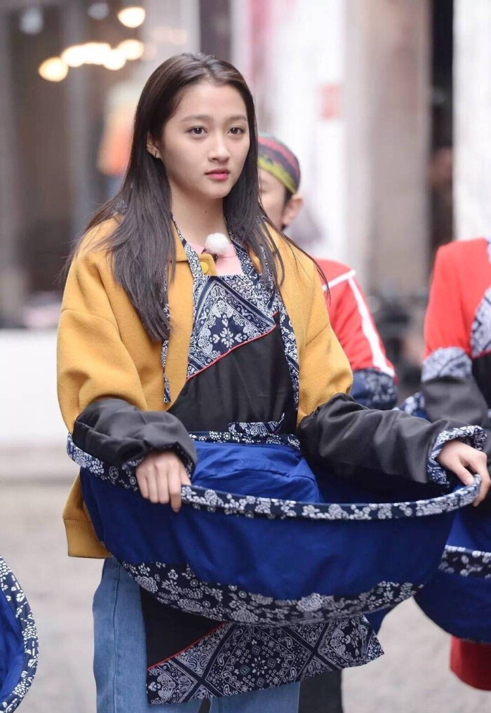 关晓彤