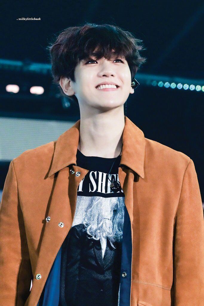 边伯贤 @baekhyunee7 190316【moonbaek56/milkylittlebaek/beamy_b